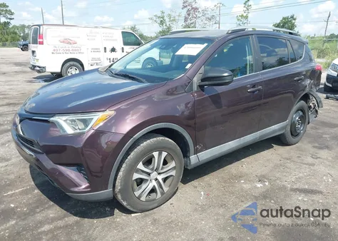 2017 Toyota Rav4 Le z USA, uszkodzony, nr VIN 2T3ZFREV8HW366827